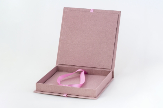 Krabice na fotoknihu, 20x20 špinavě růžová, 20x20 cm