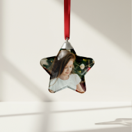 Bombka Vánoční ozdoba ve tvaru hvězdy se stříbrným uzávěrem