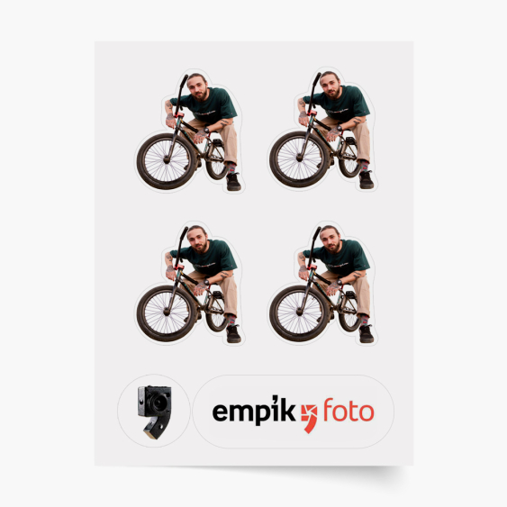 Samolepka, 4 dílků