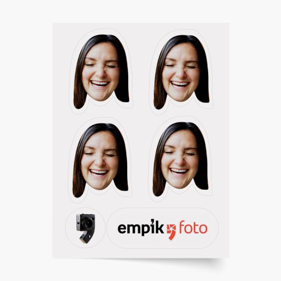 Samolepka, 4 dílků